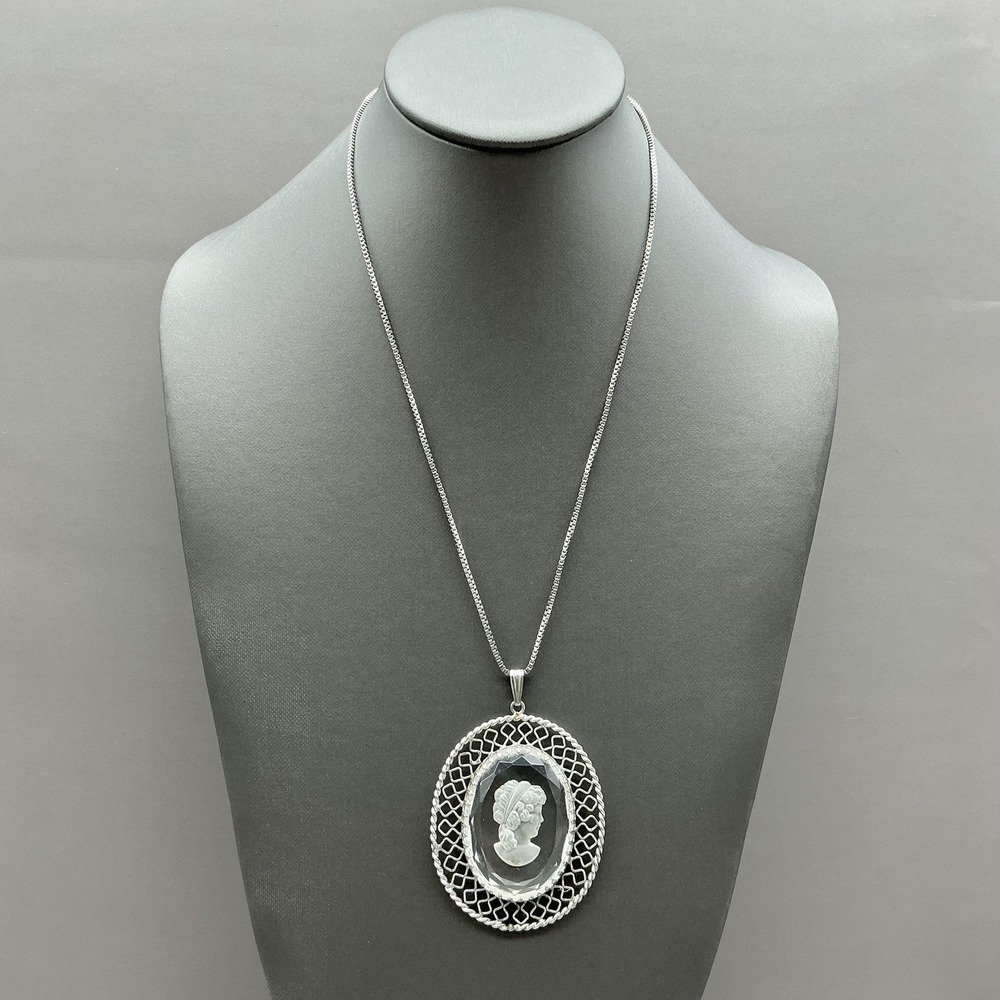 Vintage Cameo Crystal Pendant Necklace Silver Tone Oval Lady Portrait 24" Chain